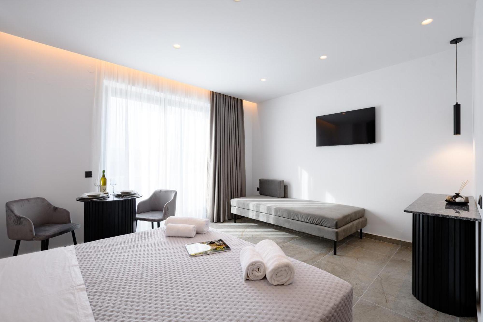Ecoheaven Suites Amoudara Lasithiou Exteriör bild